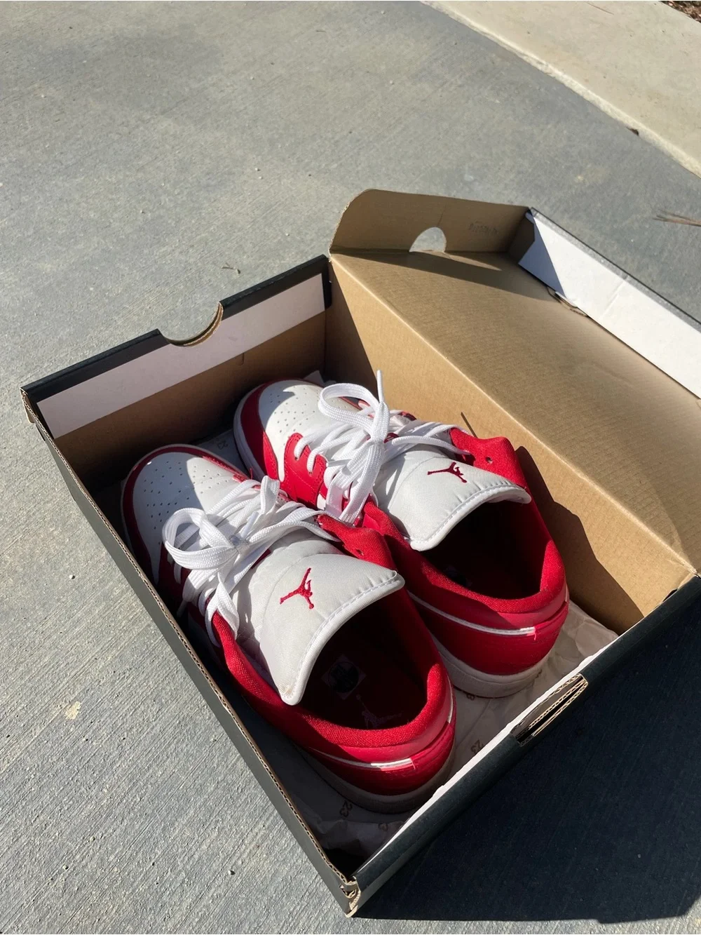 Gym red air jordan 1 low GS